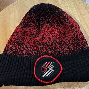 Portland Trail Blazers NBA New Era Mens One Size Beanie Cap Red Black